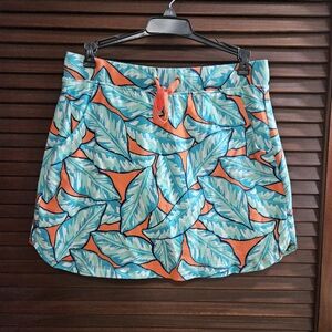 Crown & Ivy Blue Orange Tropical Skort